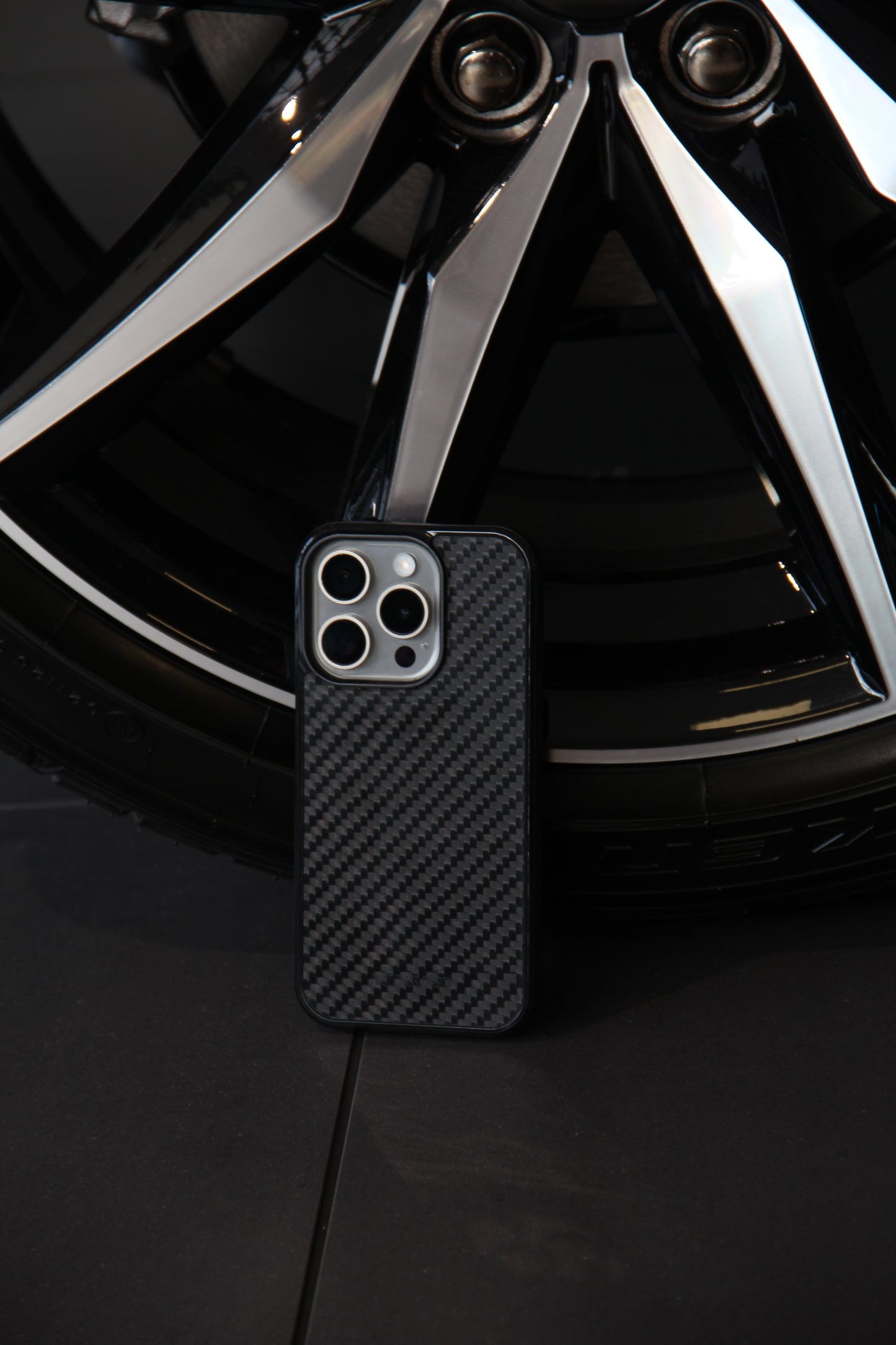 3K Twill Carbon Fiber Slim Case | Iphone 15